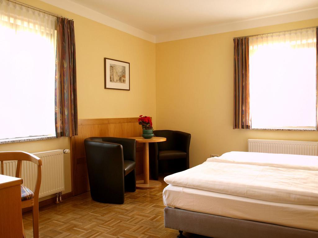 Hotel Dom-Eck Bautzen Habitación foto